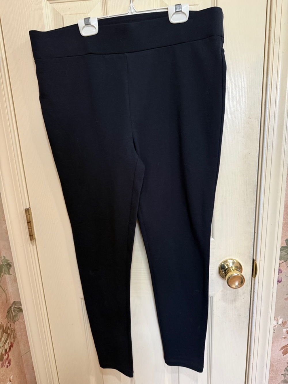 LOFT Black Ponte Leggings - Sleek High Waist